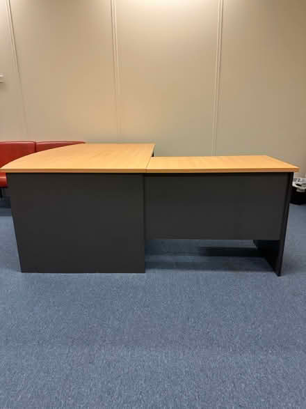 Photo of free desks and wooden filing canibets (Ultimo, Sydney) #1