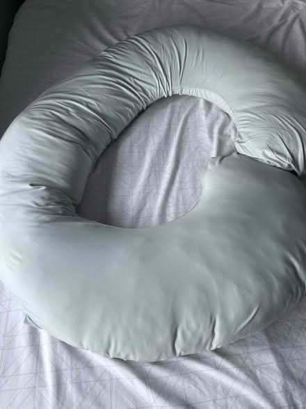 Photo of free Pregnancy/breastfeeding pillow (Leatherhead KT22) #1