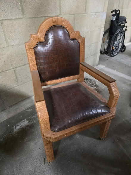 Photo of free Chair (Freeland, Oxfordshire OX29) #1