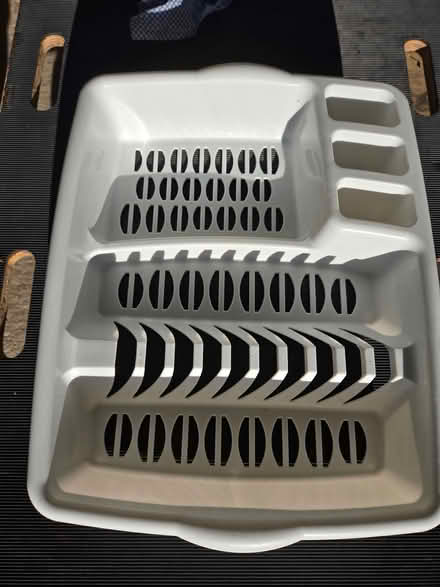 Photo of free Plastic draining rack (Ashingdon SS4) #1