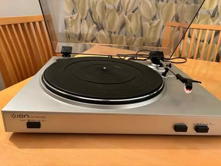Photo of free USB Turntable/Vinyl Archiver (Epping CM16) #3