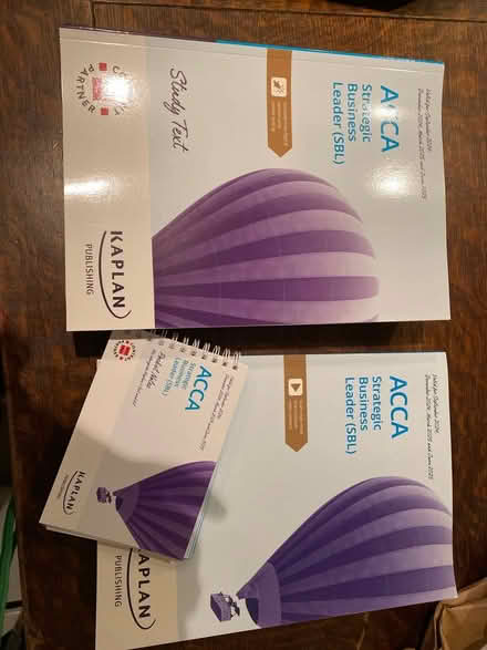 Photo of free ACCA accountancy books (Sevenoaks station) #1