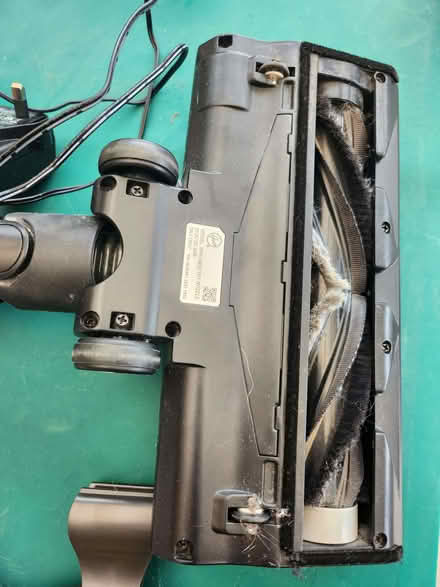 Photo of free Hoover cordless stick vacuum cleaner (Drylaw EH4) #3
