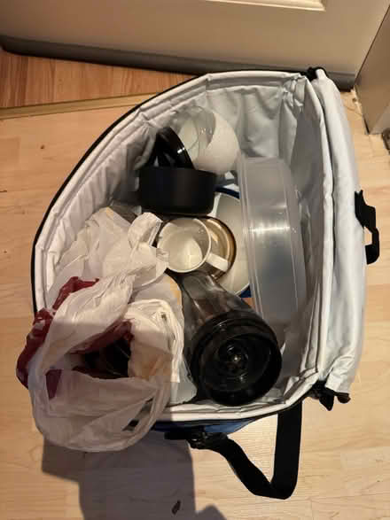 Photo of free Few random kitchen items (Gorebridge EH23) #1