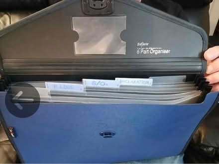 Photo of free Expanding Wallet (Yate BS37) #2