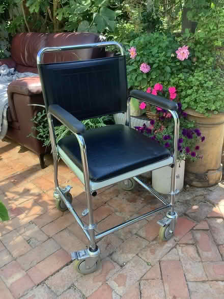 Photo of free Commode (Greenhithe) #2