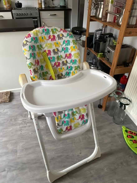 Photo of free High chair (Round Spinney) #3