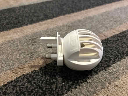 Photo of free feliway plug (Jennetts park RG12) #2