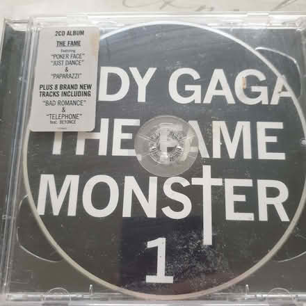 Photo of free lady gaga (Northop Hall CH7) #1