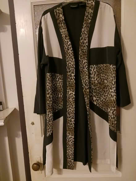 Photo of free misl ladies items (60th cedar ave 19143) #2