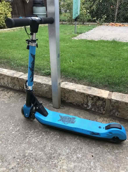 Photo of free E-scooter (Minster Lovell OX29) #1