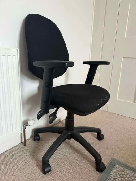 Photo of free Office Chair (Queens Park NW6) #4