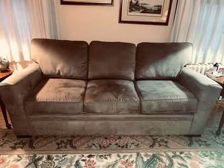 Photo of free couch (Across from Jefferson school) #2