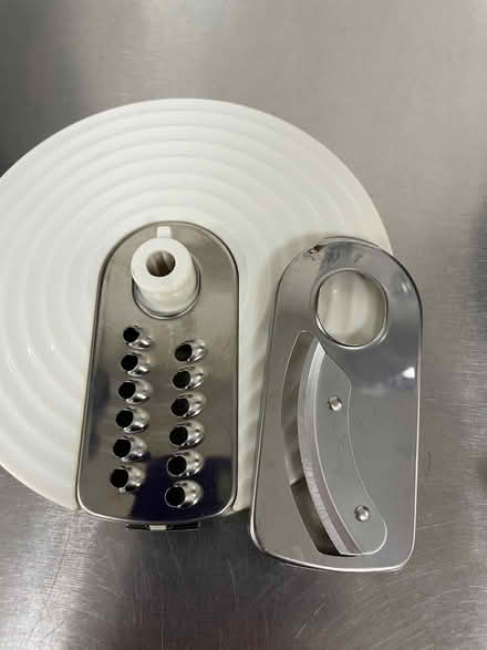 Photo of free Food processor NO LID (Starbeck HG2) #4