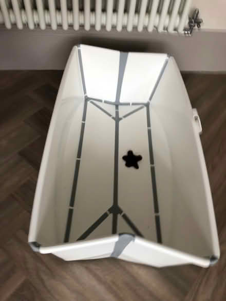 Photo of free Fold away baby bath (Sk8 5lz) #1
