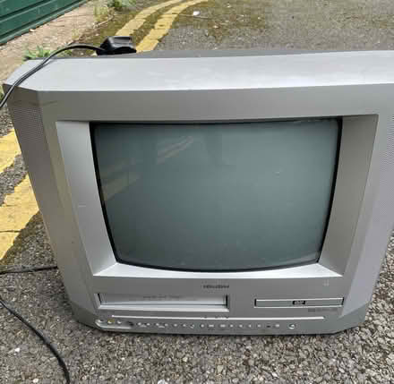 Photo of free Old tv/video player (Hoxton) #1