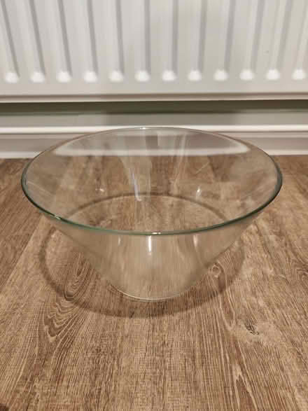 Photo of free Glass bowl (Old Woking GU22) #1