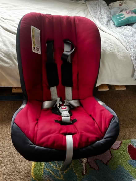 Photo of free Britax Two-Way Elite Car Seat (Peasedown St John, Bath.) #1