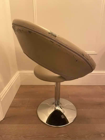 Photo of free Swivel crescent shaped dining chairs with chrome bases (Putney SW15) #3