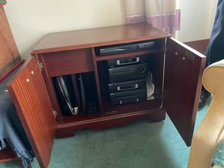 Photo of free Hifi unit with lifting top (Dunblane FK15) #2