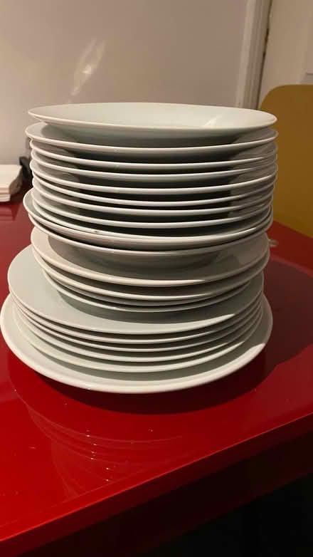 Photo of free White tableware (SE5) #1