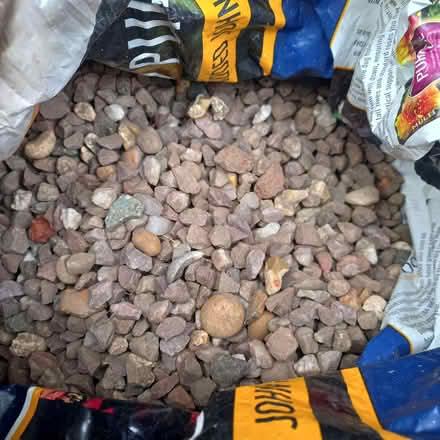 Photo of free Small bag,Assorted,mainly red garden stones,gravel (Stifford Clays RM16) #1