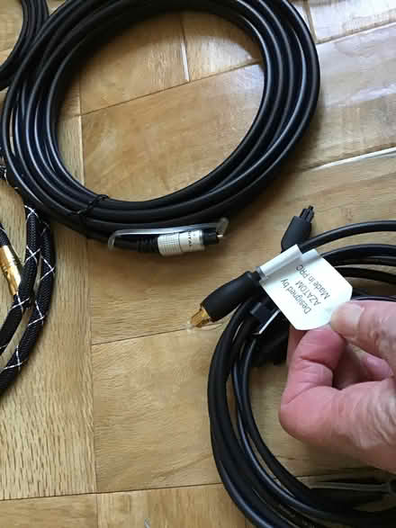 Photo of free Various cables (Hamsey Green CR6) #4