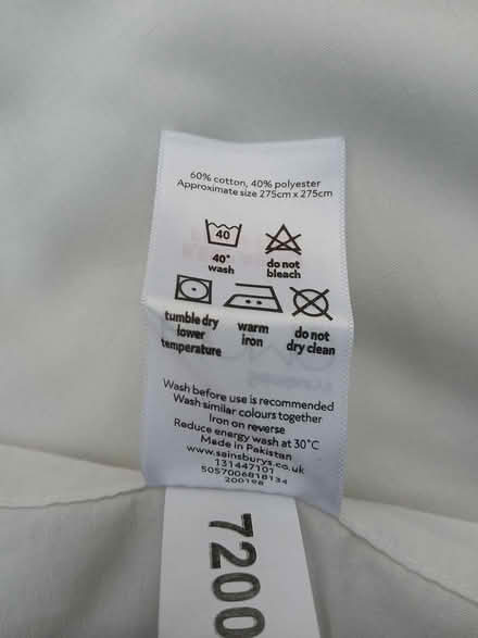 Photo of free King-size flat sheet (Wallisdown BH12) #2
