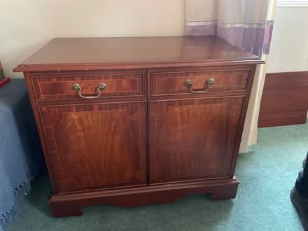 Photo of free Hifi unit with lifting top (Dunblane FK15) #3
