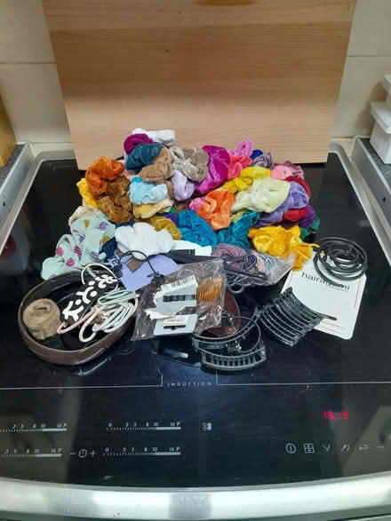 Photo of free Hair accessories (Wigmore HR6) #1