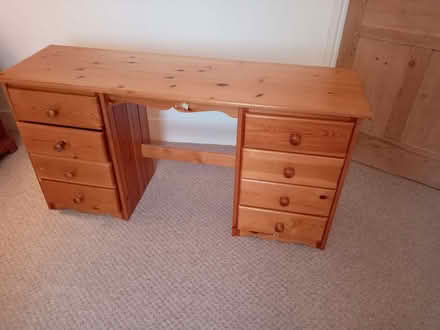 Photo of free Pine desk... Used but in good condition (Bengeo SG14) #1