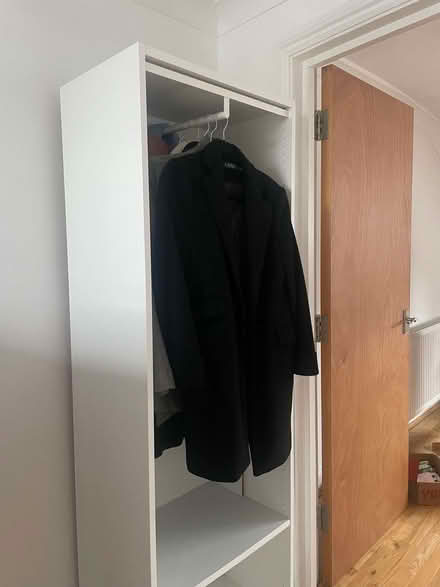 Photo of free Storage unit and clothing rack (Newington Green N1) #2