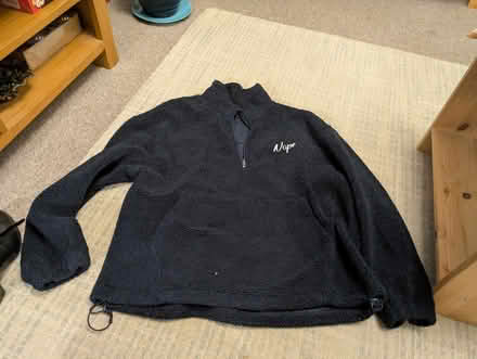 Photo of free Men's M Cider quarter zip fleece (Heaton) #1