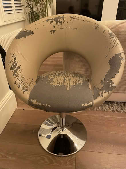 Photo of free Swivel crescent shaped dining chairs with chrome bases (Putney SW15) #2