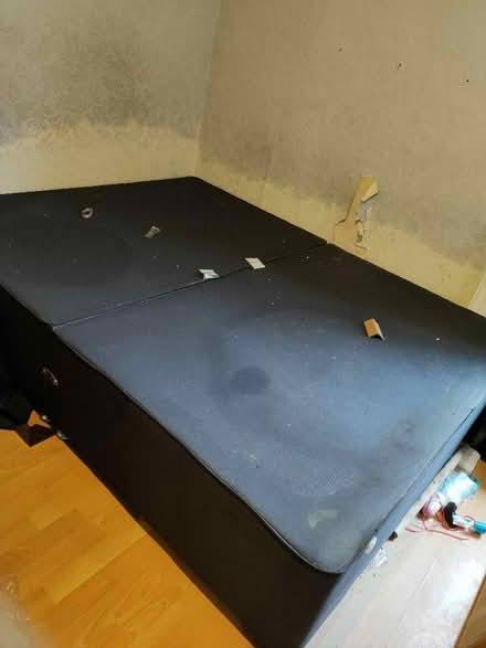 Photo of free King Size Divan, B23 (Short Heath B23) #1