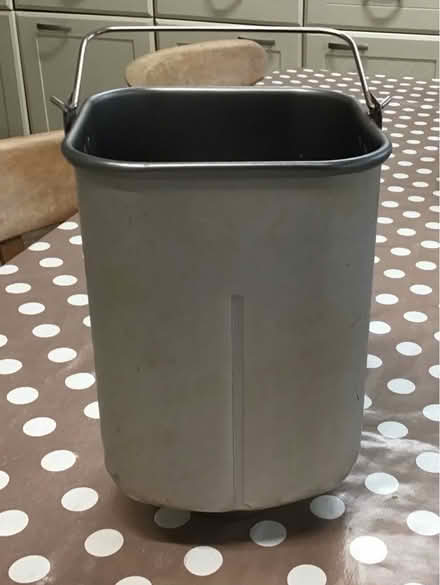 Photo of free Breadmaker Pan insert only (New Eltham SE9) #1