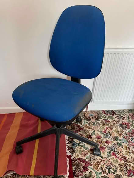 Photo of free Office chair (EX17) #1