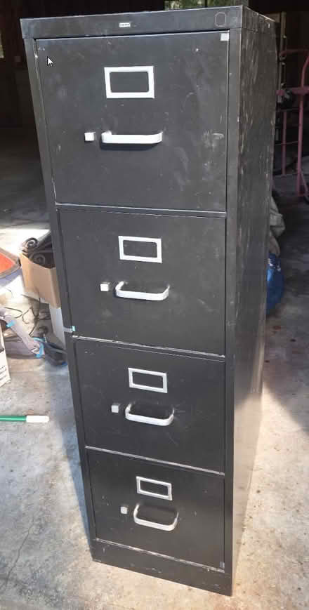 Photo of free 4 Draw File Cabinent (North East Bellevue) #1