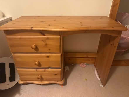 Photo of free desk and chair (Stepaside) #1