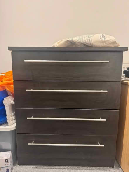 Photo of free Chest of drawers (SW8) #1