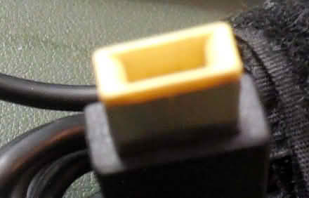 Photo of Lenovo laptop mains adaptor (Stroud GL5) #1