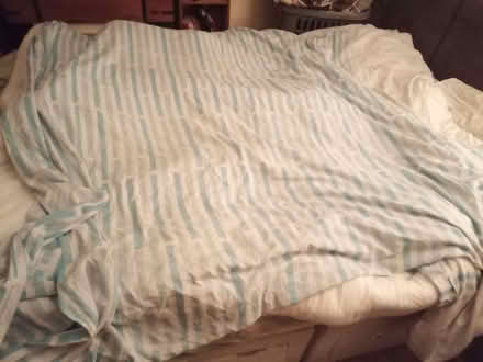 Photo of free COLLECTION PENDING. King-Size Winter Quilt and Cover. (Upton Priory SK10) #2