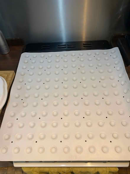 Photo of free Shower mat (Harrietsham ME17) #1
