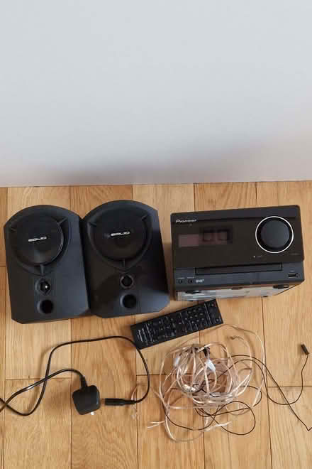 Photo of free Pioneer X-CM31 DAB-K (Buckstone EH10) #1