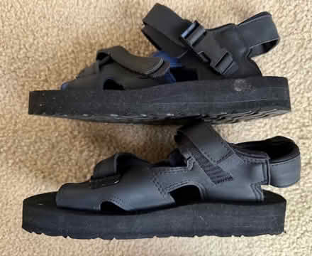 Photo of free Lightweight Sandals (Cupertino - DeAnza and 280) #2