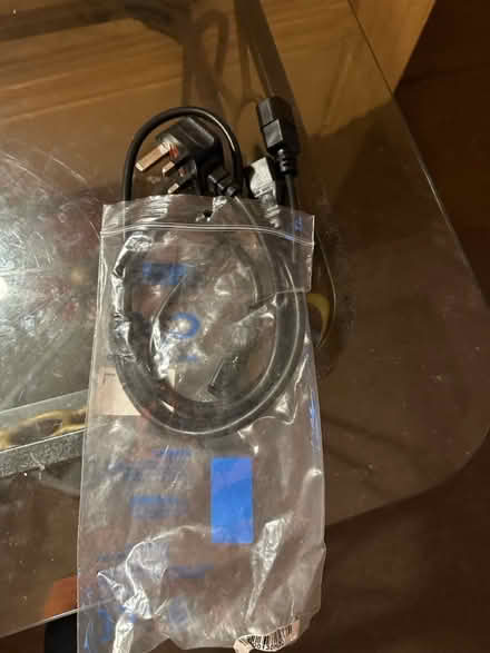 Photo of free Kettle / power cables (Birkenhead CH42) #1