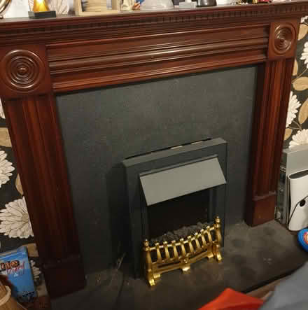 Photo of free Fire surround Hearth &electric fire (Caernarfon LL55) #2