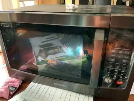 Photo of free Microwave oven (broken but fixable) (Bowers x El Camino) #1
