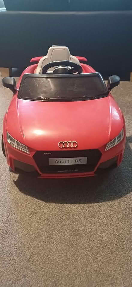 Photo of free Child's electric car (Liverpool L8 7NZ) #2