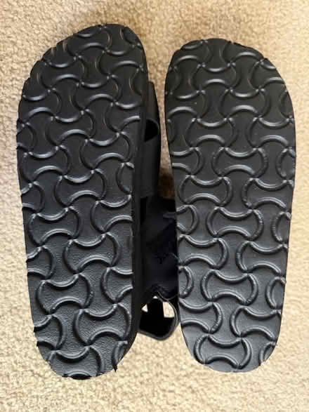 Photo of free Lightweight Sandals (Cupertino - DeAnza and 280) #3